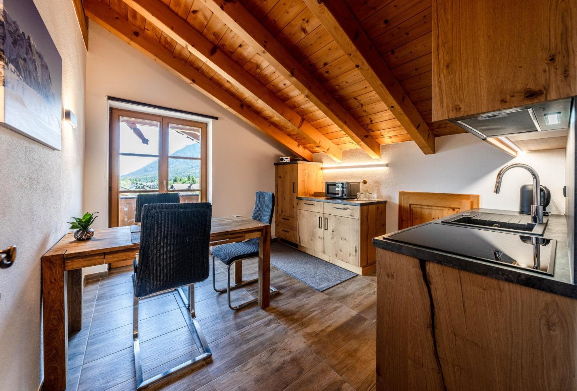 Ferienwohnungen Lara Wohnung 3 Wallgau Esterno foto