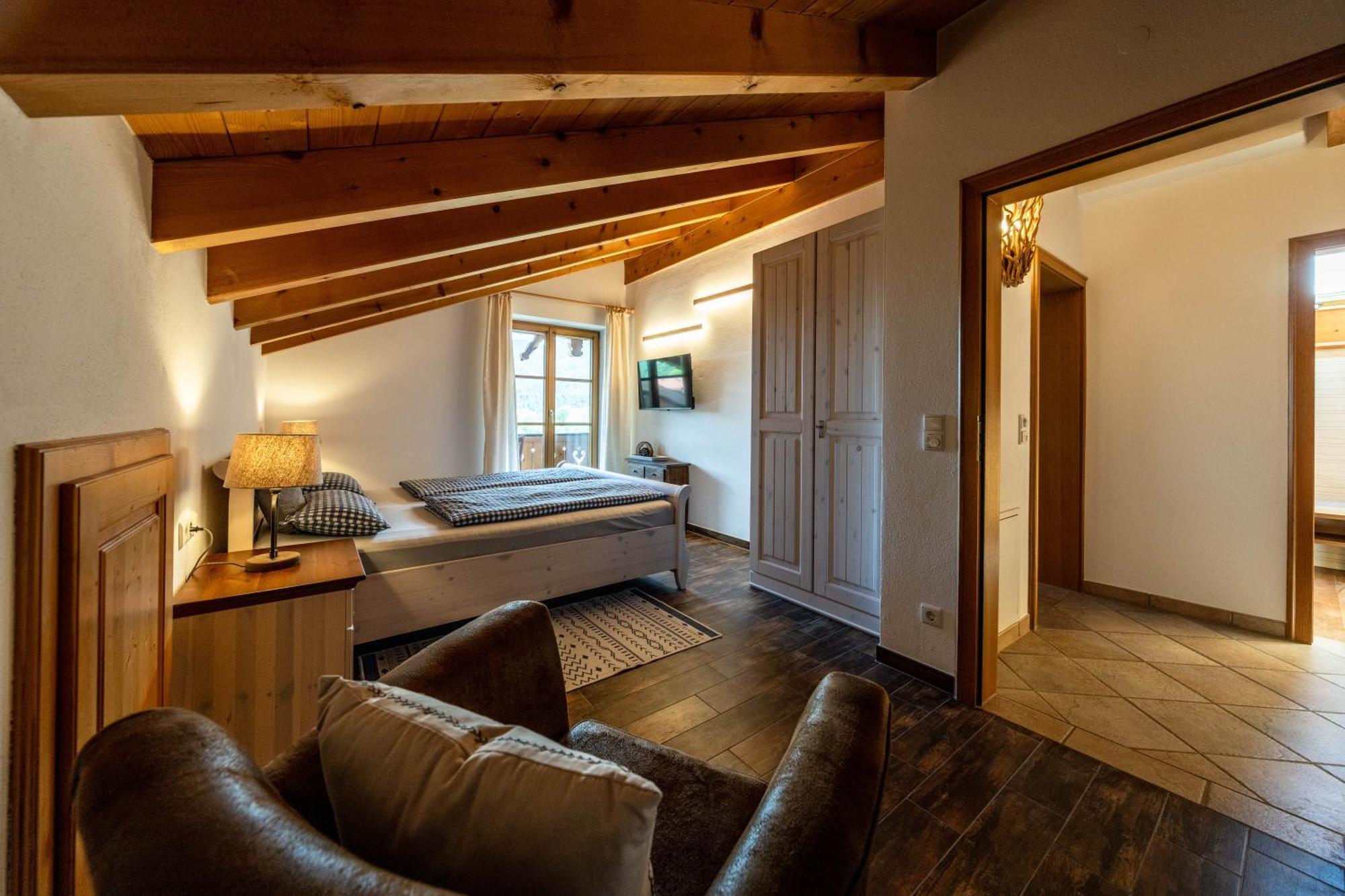 Ferienwohnungen Lara Wohnung 3 Wallgau Esterno foto
